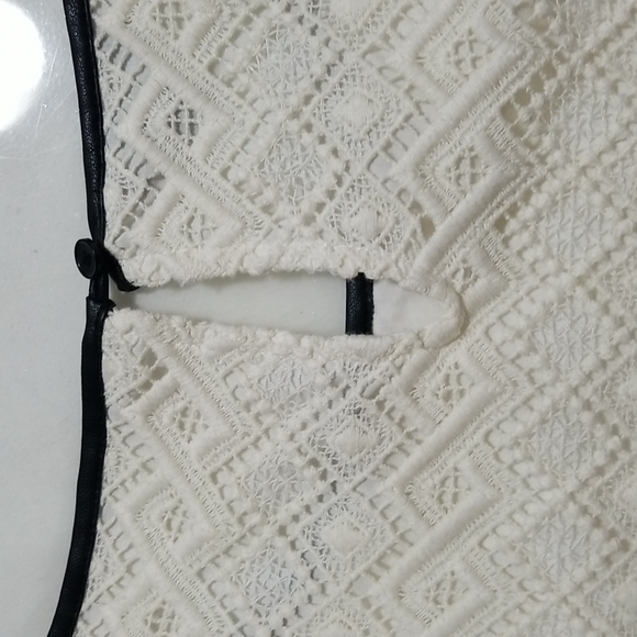 Talbots Top - Picture 9 of 11